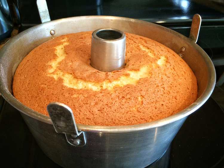 sponge cake pan